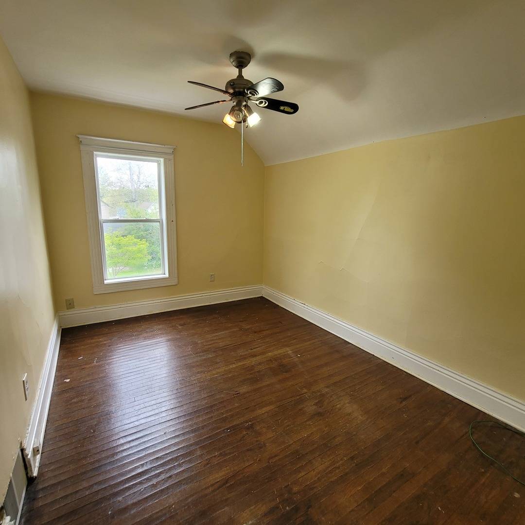 Waukegan, IL 60085,620 N POPLAR ST