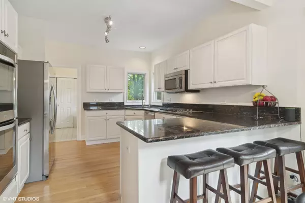 Palatine, IL 60067,1580 W North ST