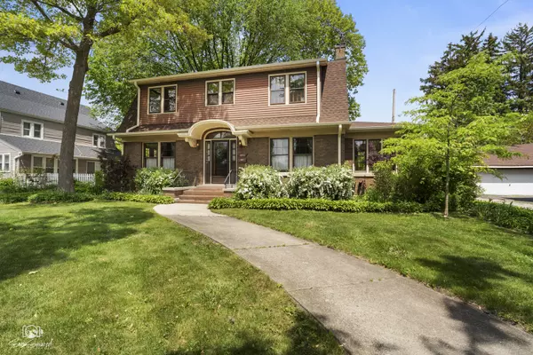 1055 Glenwood AVE, Joliet, IL 60435