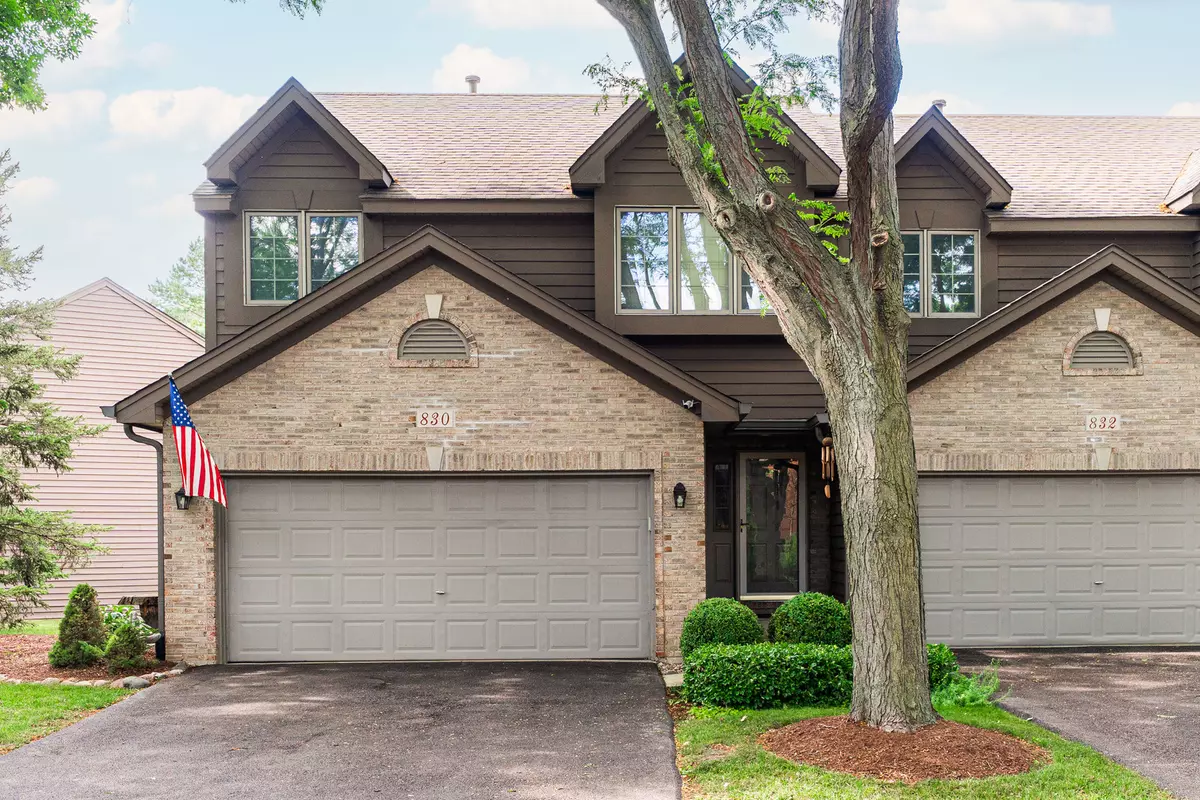 Elgin, IL 60123,830 Millcreek CIR