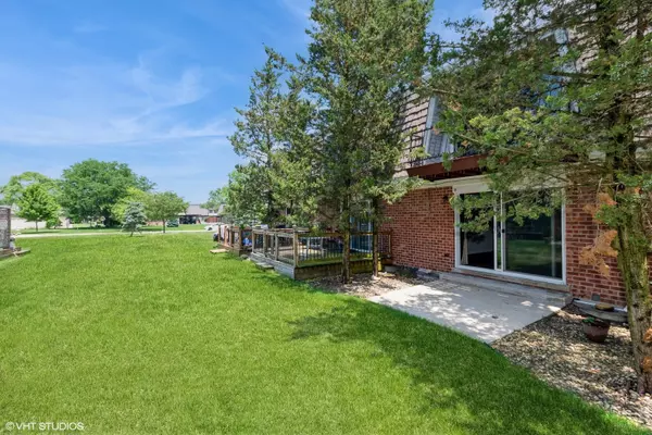 Palos Hills, IL 60465,19 Cour Saint Tropez CT #19