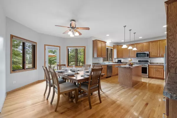 New Lenox, IL 60451,2717 Meadow Path