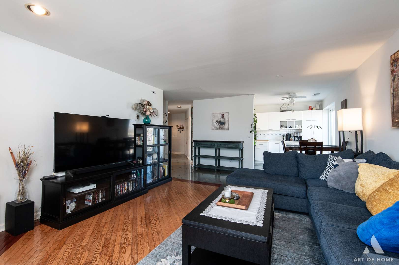 Elk Grove Village, IL 60007,805 Leicester RD #320