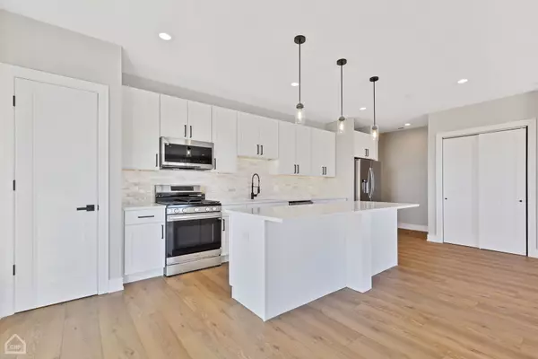 River Grove, IL 60171,8631 W Grand AVE #3E