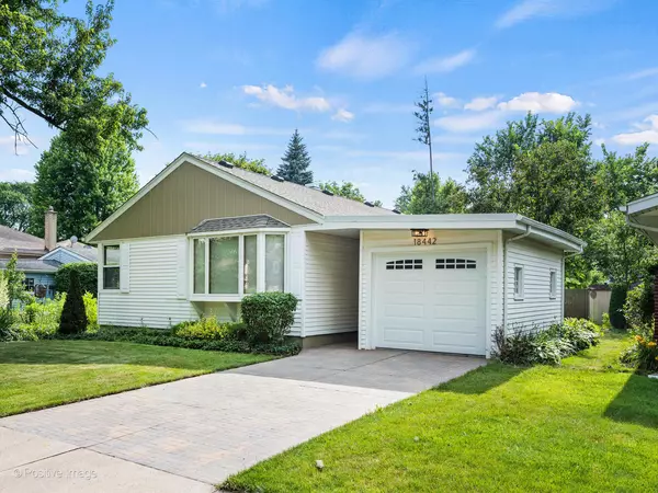 18442 Stewart AVE, Homewood, IL 60430