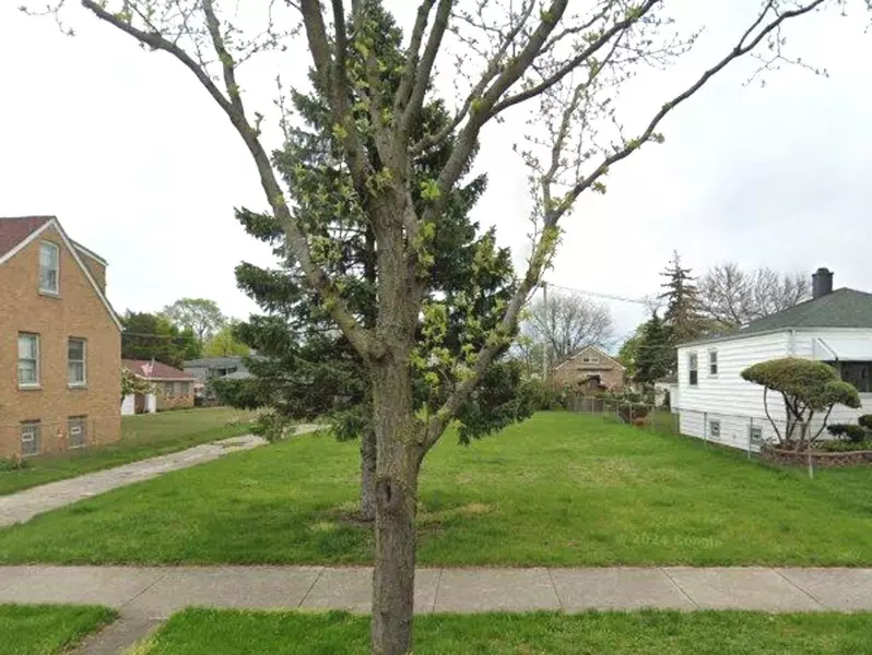 4515 Clinton AVE, Forest View, IL 60402