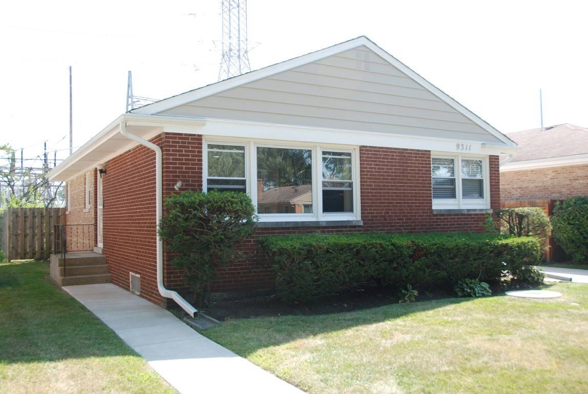 9311 Latrobe AVE, Skokie, IL 60077