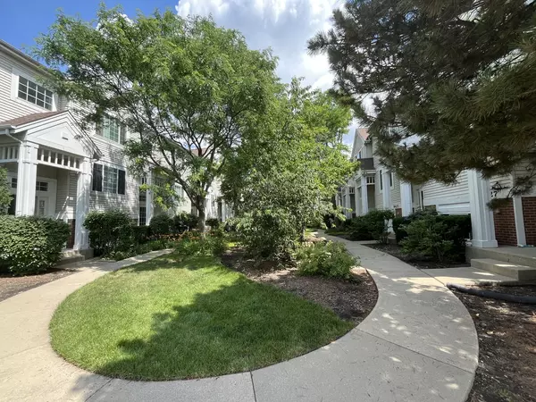 Des Plaines, IL 60016,9425 Harrison ST #5-714