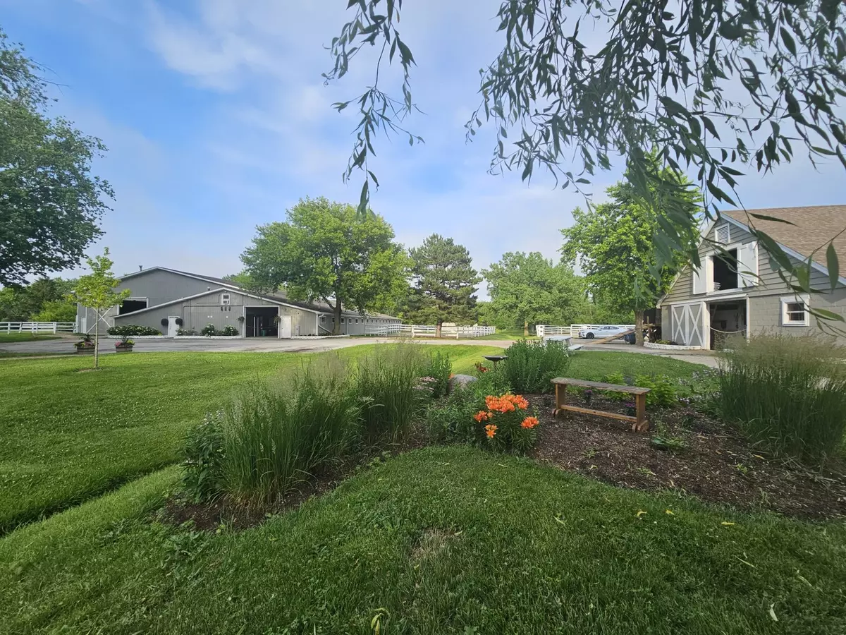 Green Oaks, IL 60048,14314 Towne TRL