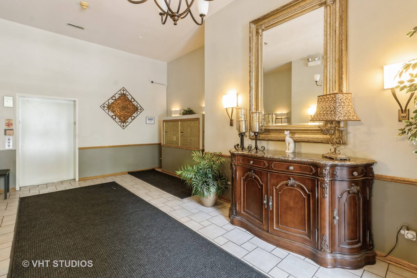 Palatine, IL 60067,59 S Hale ST #203