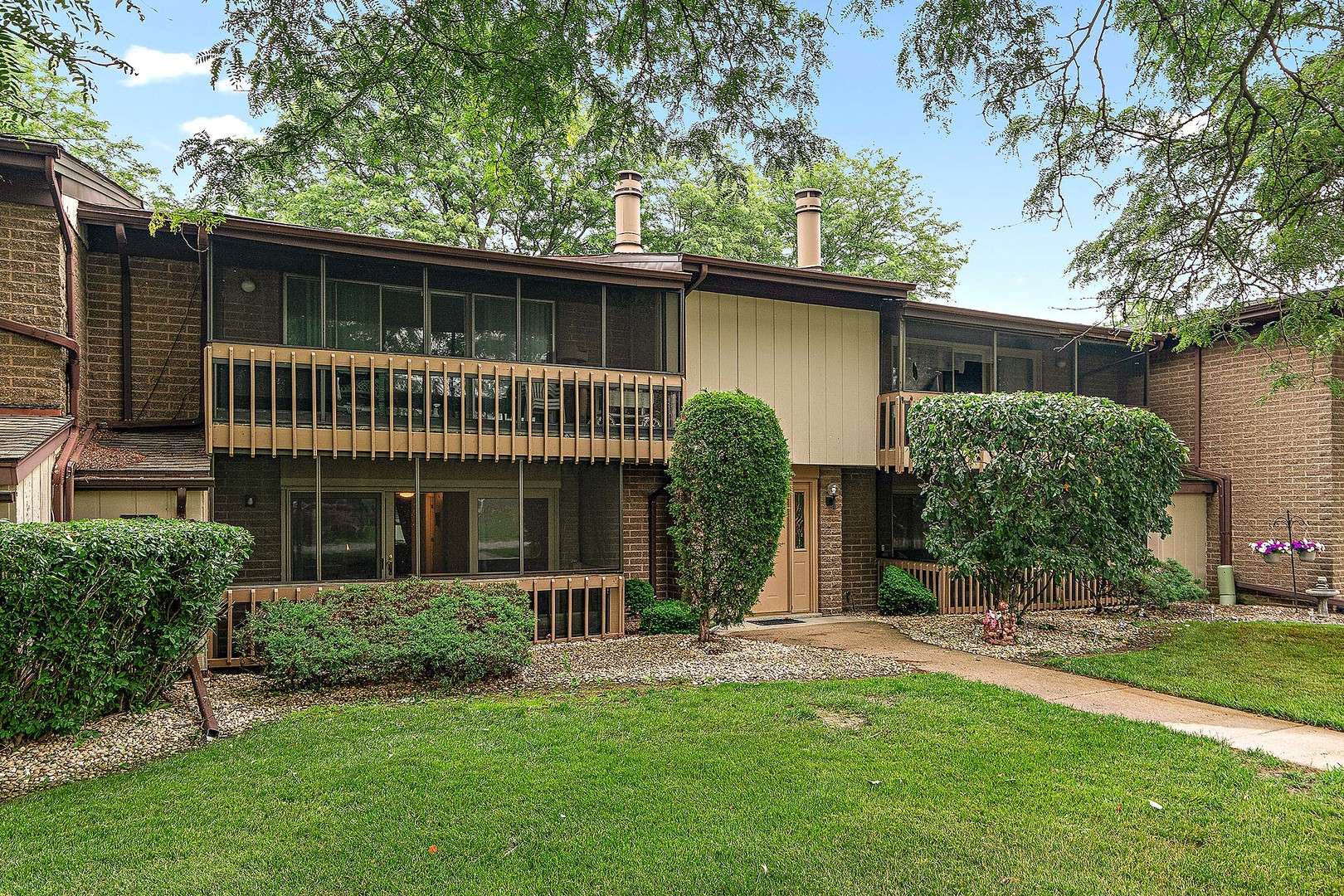 Orland Park, IL 60462,15713 Orlan Brook DR #97