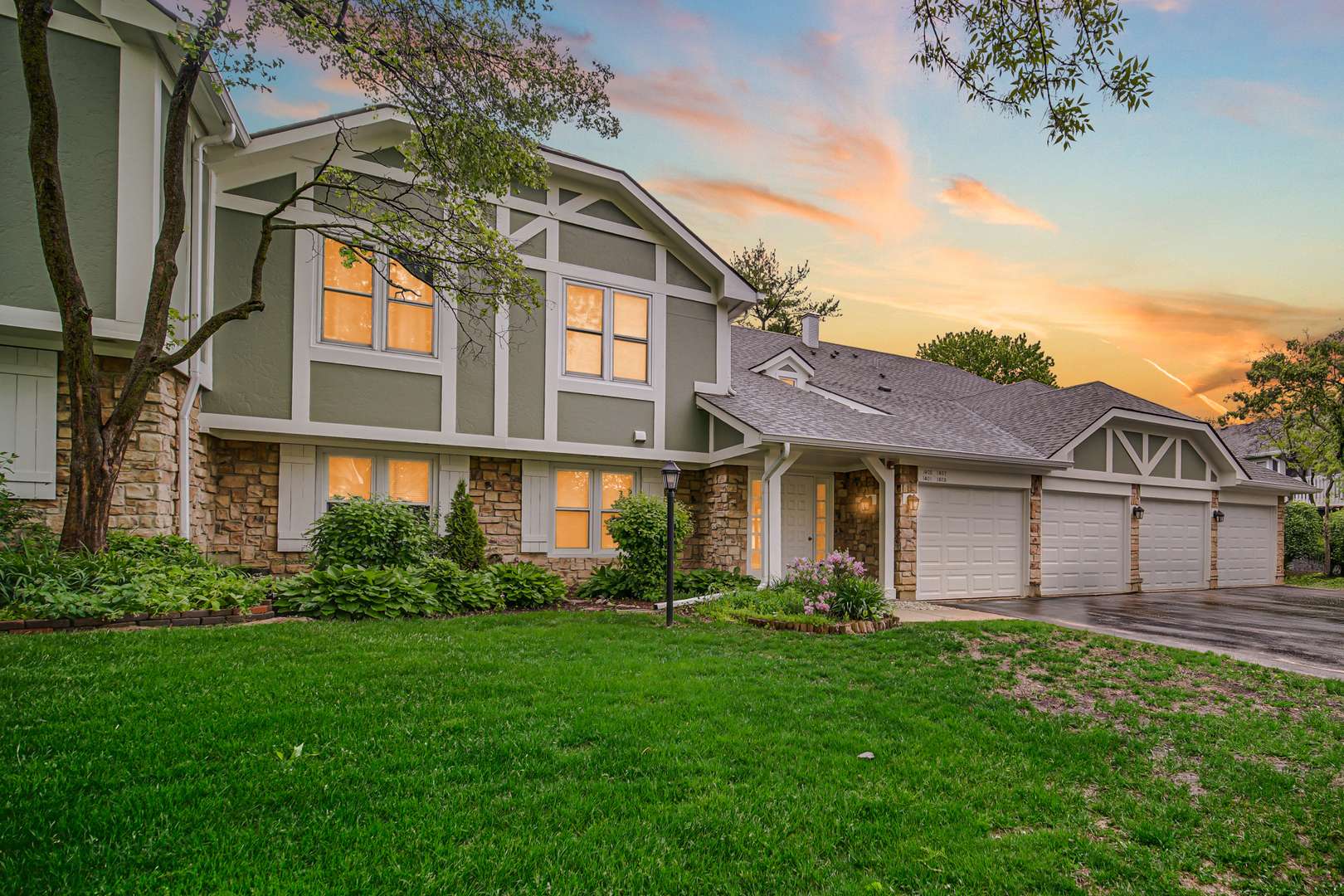 1401 Wentworth CT #1401, Vernon Hills, IL 60061