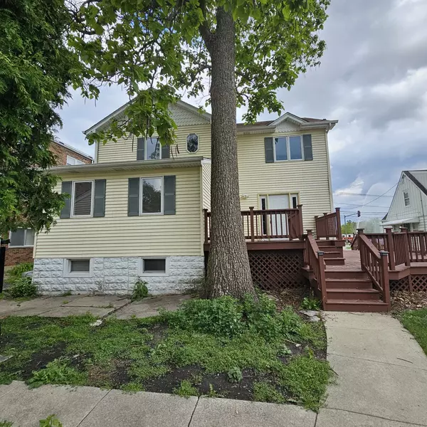 606 S York ST, Elmhurst, IL 60126