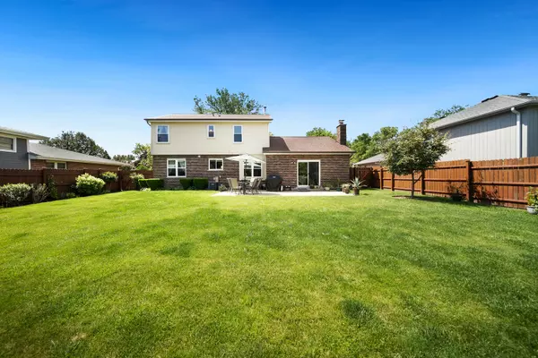 Downers Grove, IL 60516,20W428 Westminster DR