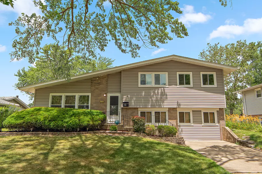 5754 150th ST, Oak Forest, IL 60452