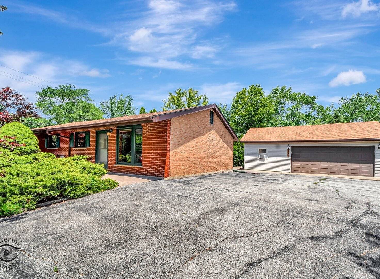 8740 W 161st PL, Orland Park, IL 60462