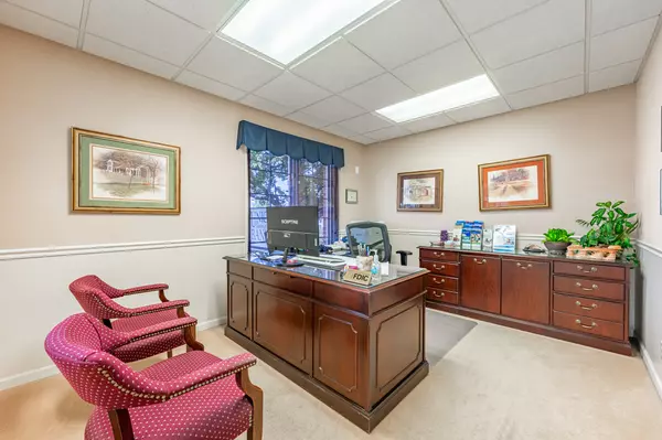 Rockford, IL 61107,203 N Alpine RD