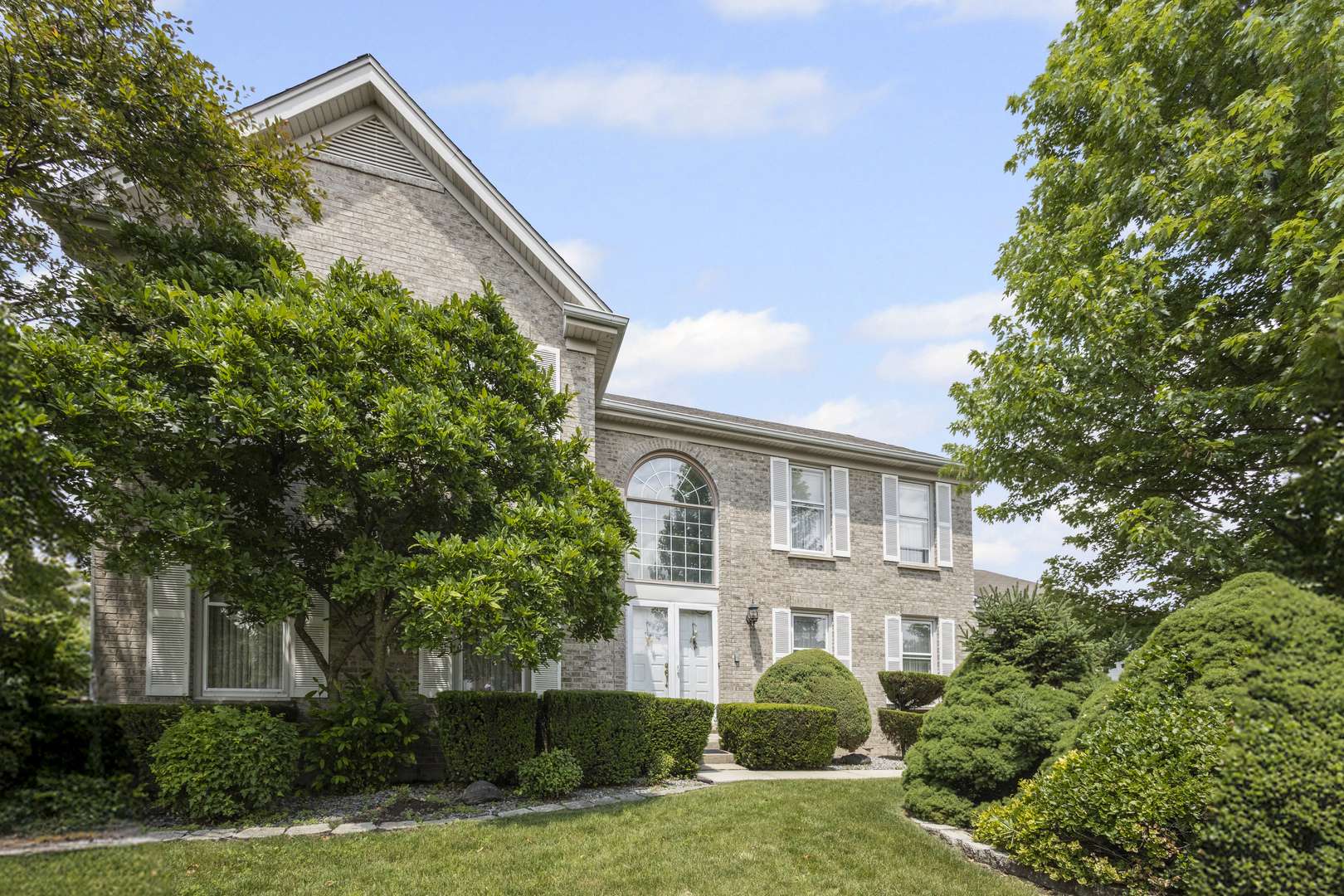 730 KYLEMORE DR, Des Plaines, IL 60016