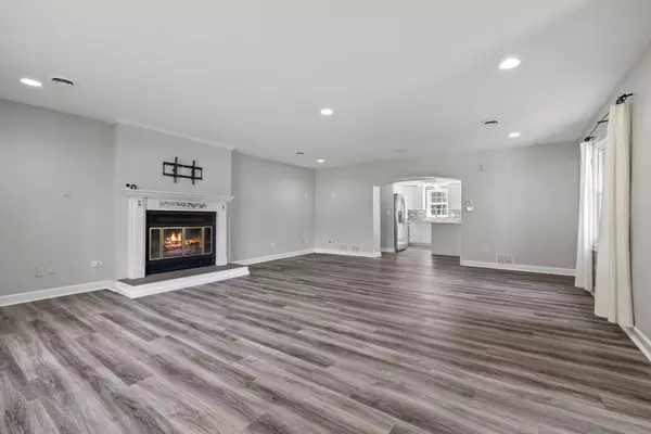 Palos Hills, IL 60465,10409 S 83rd AVE