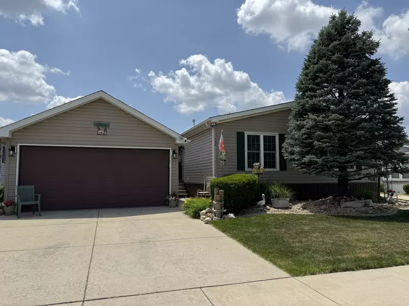 142 Hibiscus CIR, Matteson, IL 60443