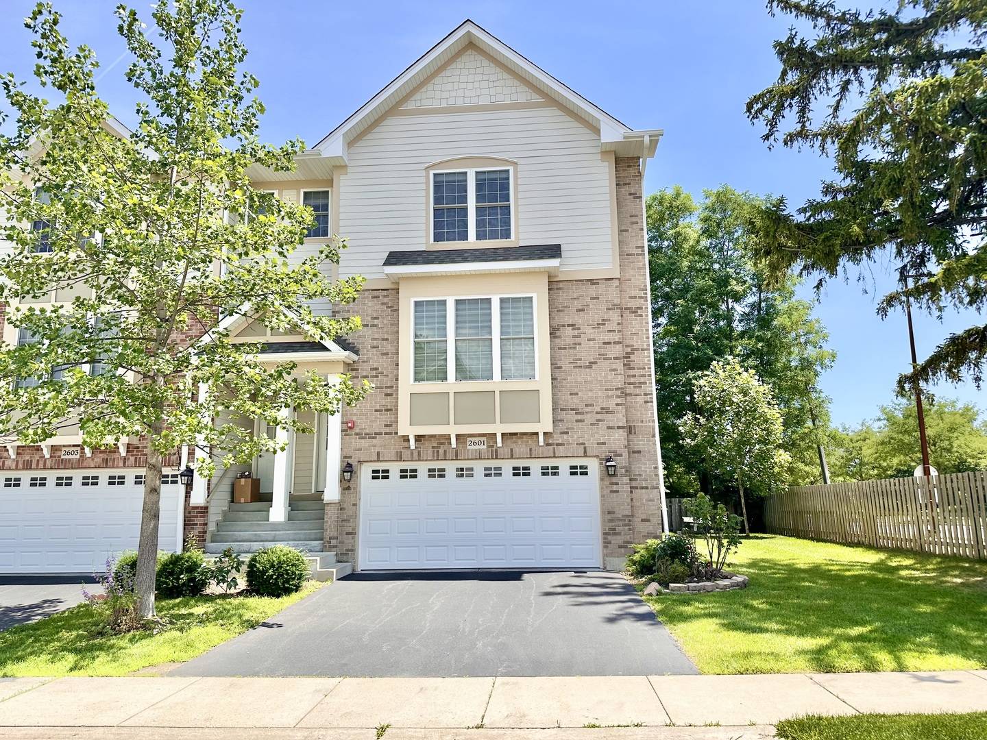 2601 Chelsey ST, Buffalo Grove, IL 60089
