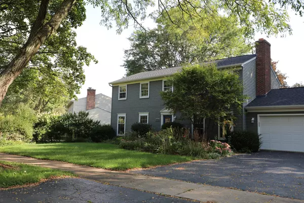 Naperville, IL 60540