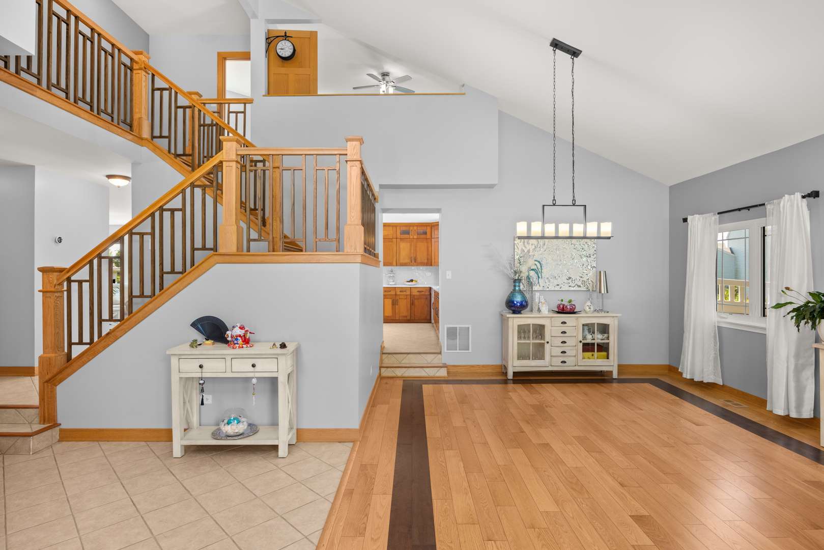 Plainfield, IL 60586,2018 Gray Hawk CT