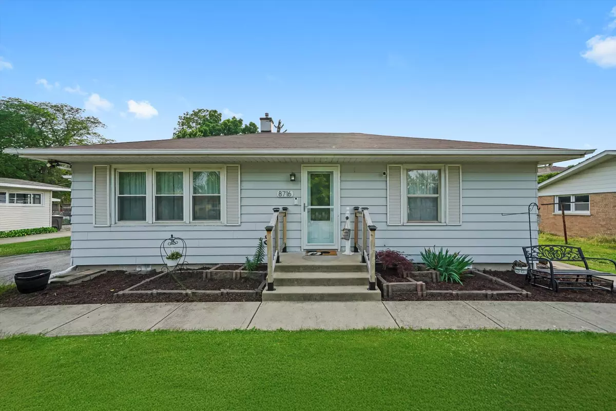Oak Lawn, IL 60453,8716 Melvina AVE