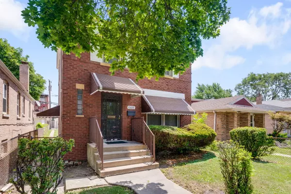 Chicago, IL 60628,10223 S Indiana AVE