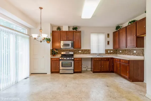 Plainfield, IL 60586,7715 Boxwood LN