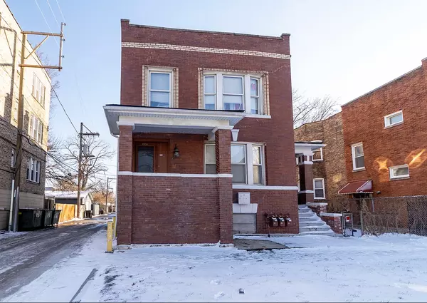 5523 W Huron ST, Chicago, IL 60644