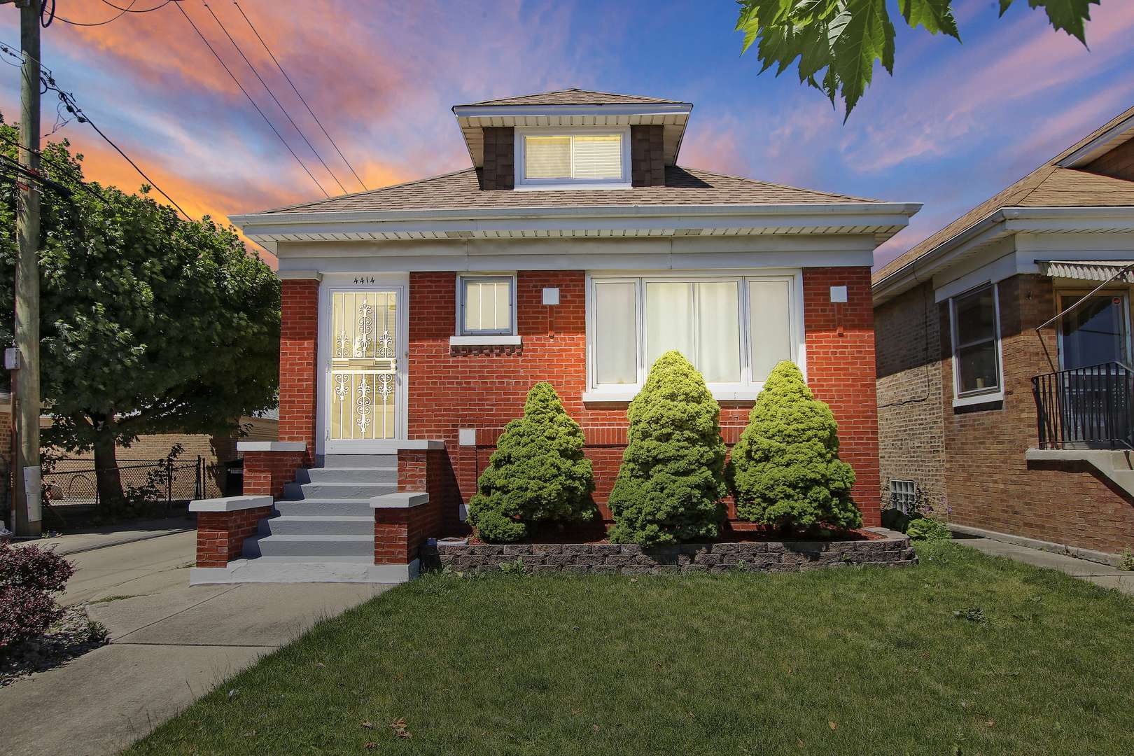 4414 N Monitor AVE, Chicago, IL 60630