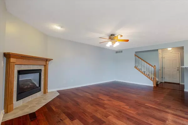 Normal, IL 61761,516 Wild Turkey LN
