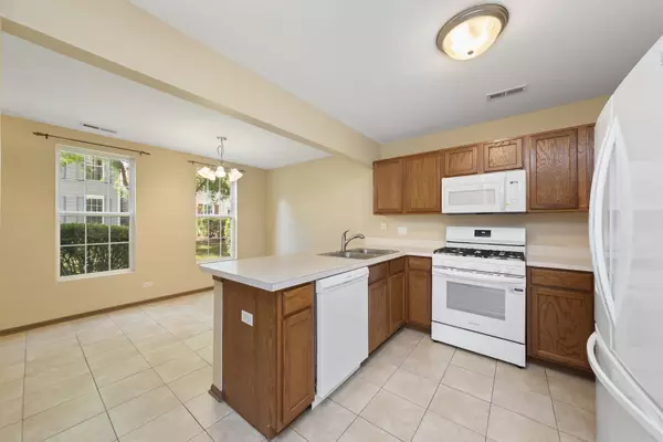 Aurora, IL 60504,1011 Symphony DR