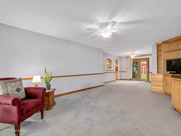 Western Springs, IL 60558,4613 Central AVE