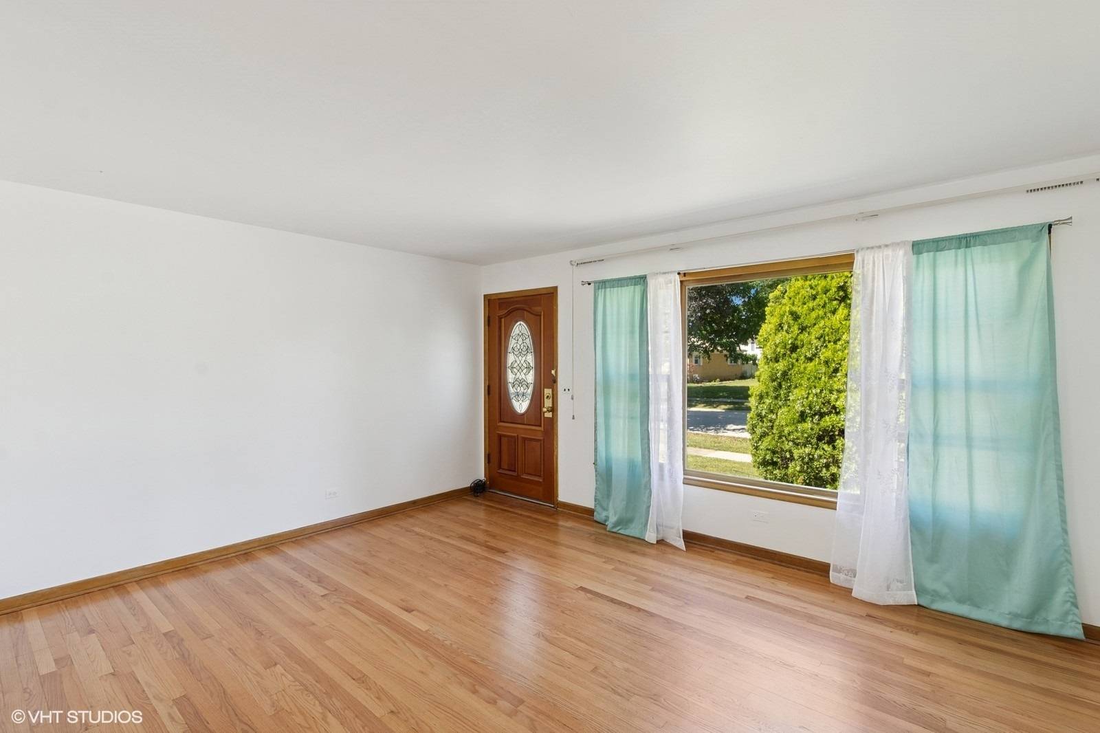 Mount Prospect, IL 60056,901 S Can Dota AVE