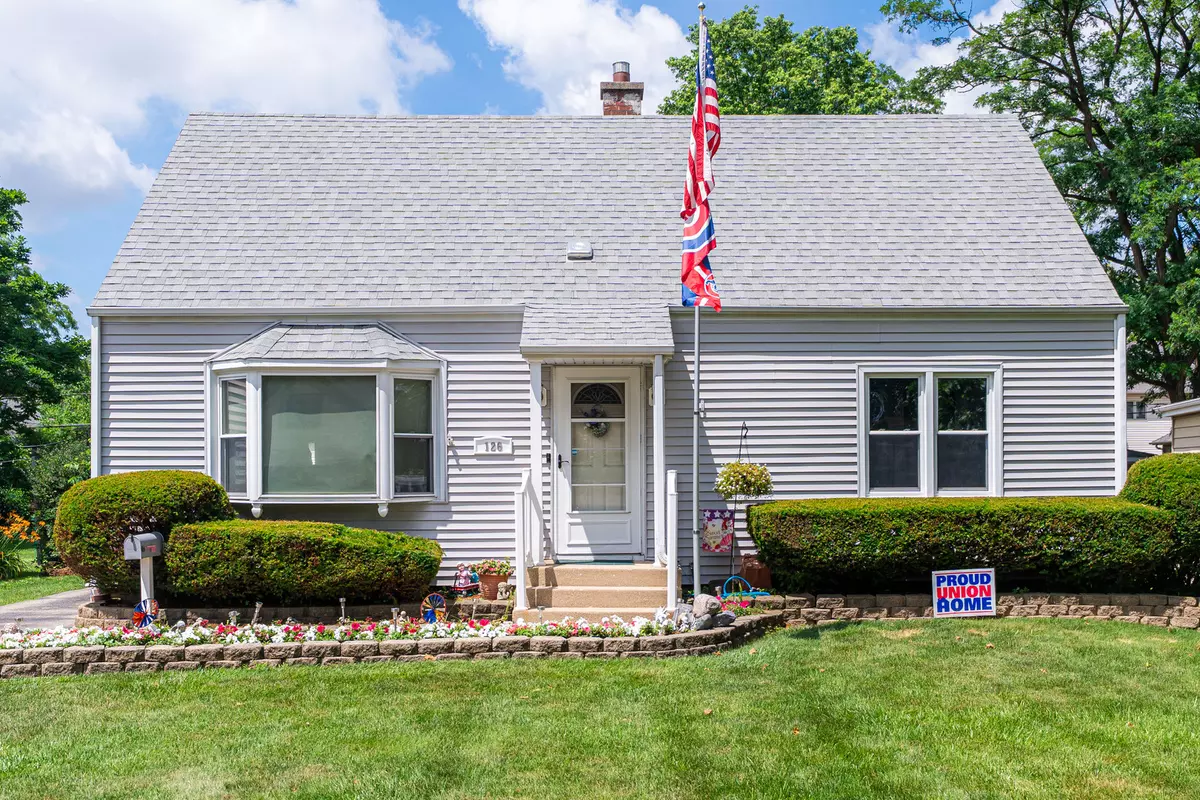 Lombard, IL 60148,126 S Lewis AVE
