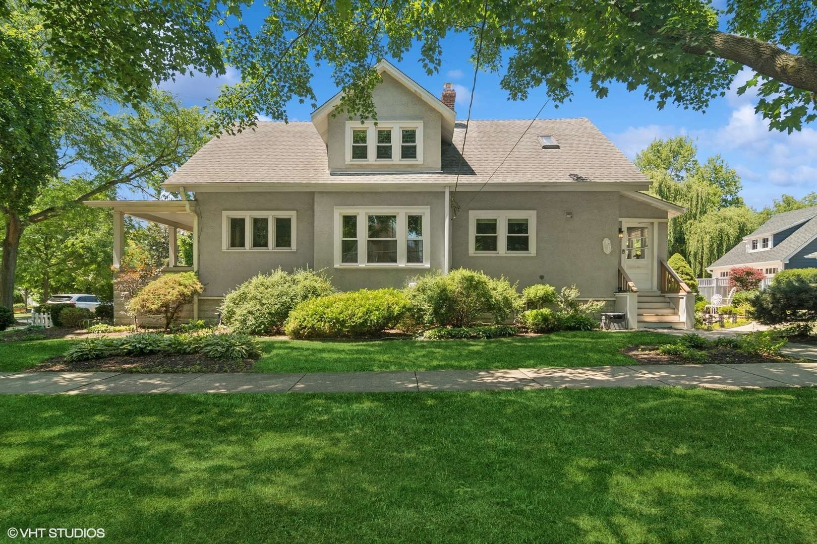 Arlington Heights, IL 60004,300 W Fremont ST