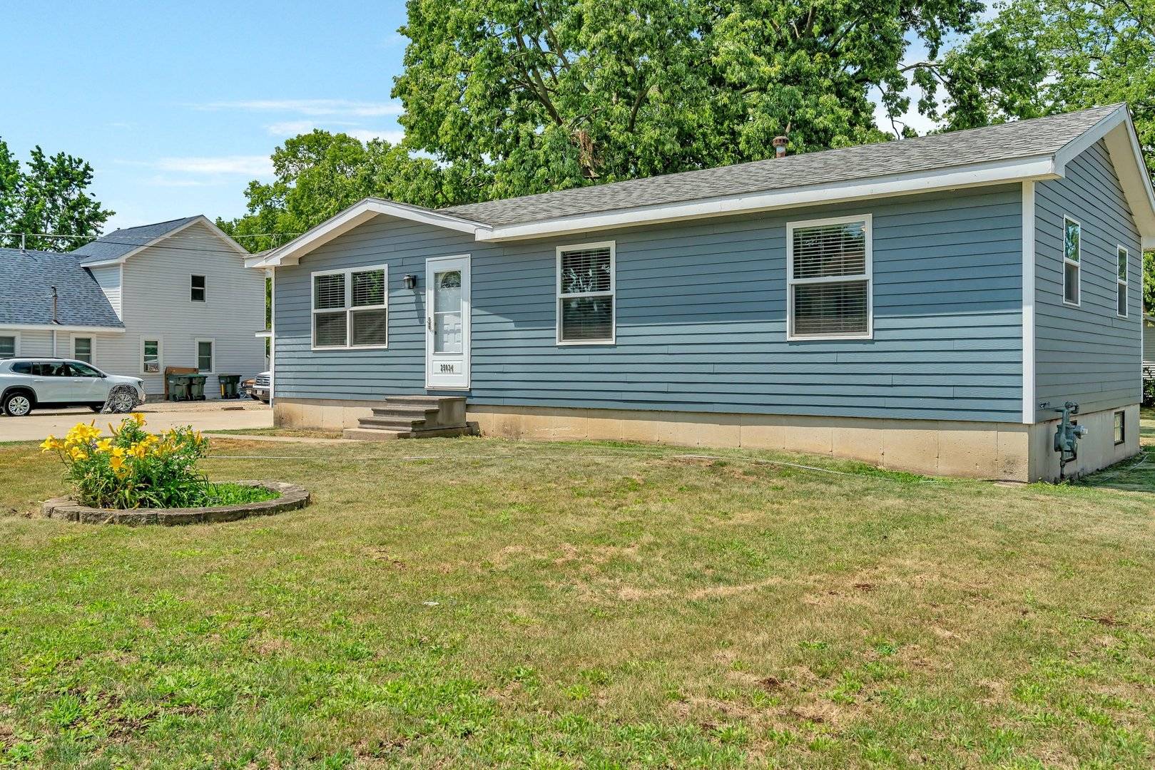 Channahon, IL 60410,25034 S Center ST