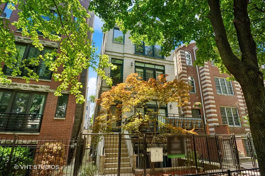 2145 W Crystal ST #2, Chicago, IL 60622