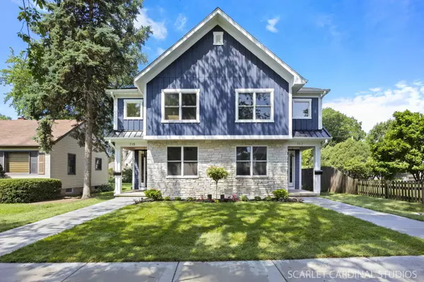 715 N Brainard ST, Naperville, IL 60563