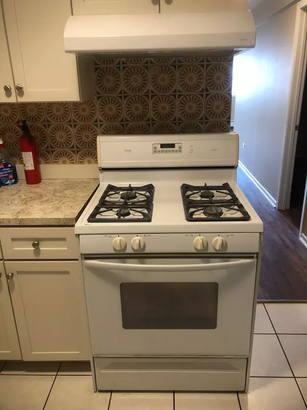 Chicago, IL 60638,6742 W 63rd ST #1