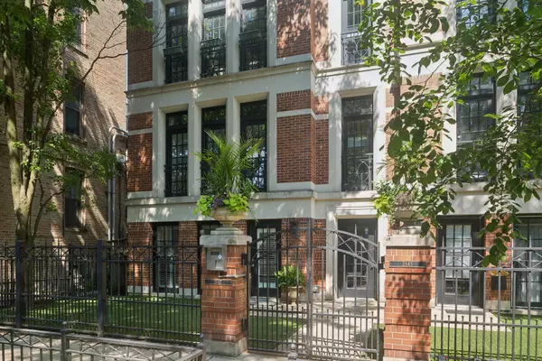 3547 N Fremont ST #1N, Chicago, IL 60657