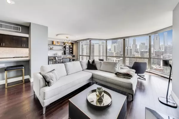 Chicago, IL 60610,1310 N Ritchie CT #26B