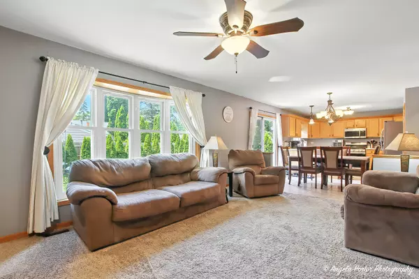 Lakemoor, IL 60051,523 S Sheridan RD