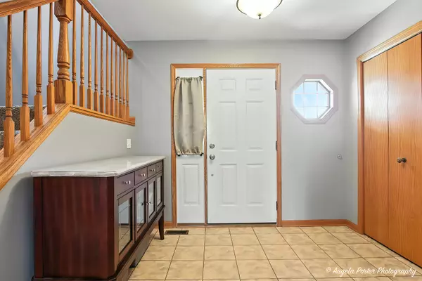 Lakemoor, IL 60051,523 S Sheridan RD