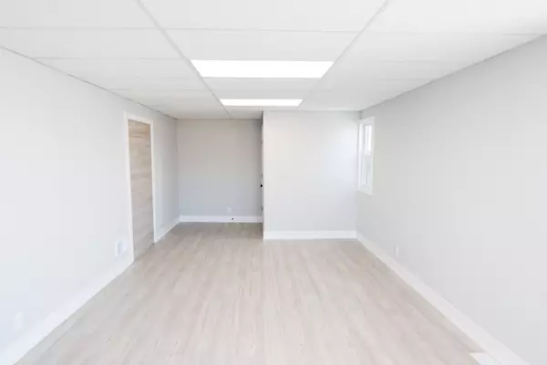Worth, IL 60482,6657 W 111th ST