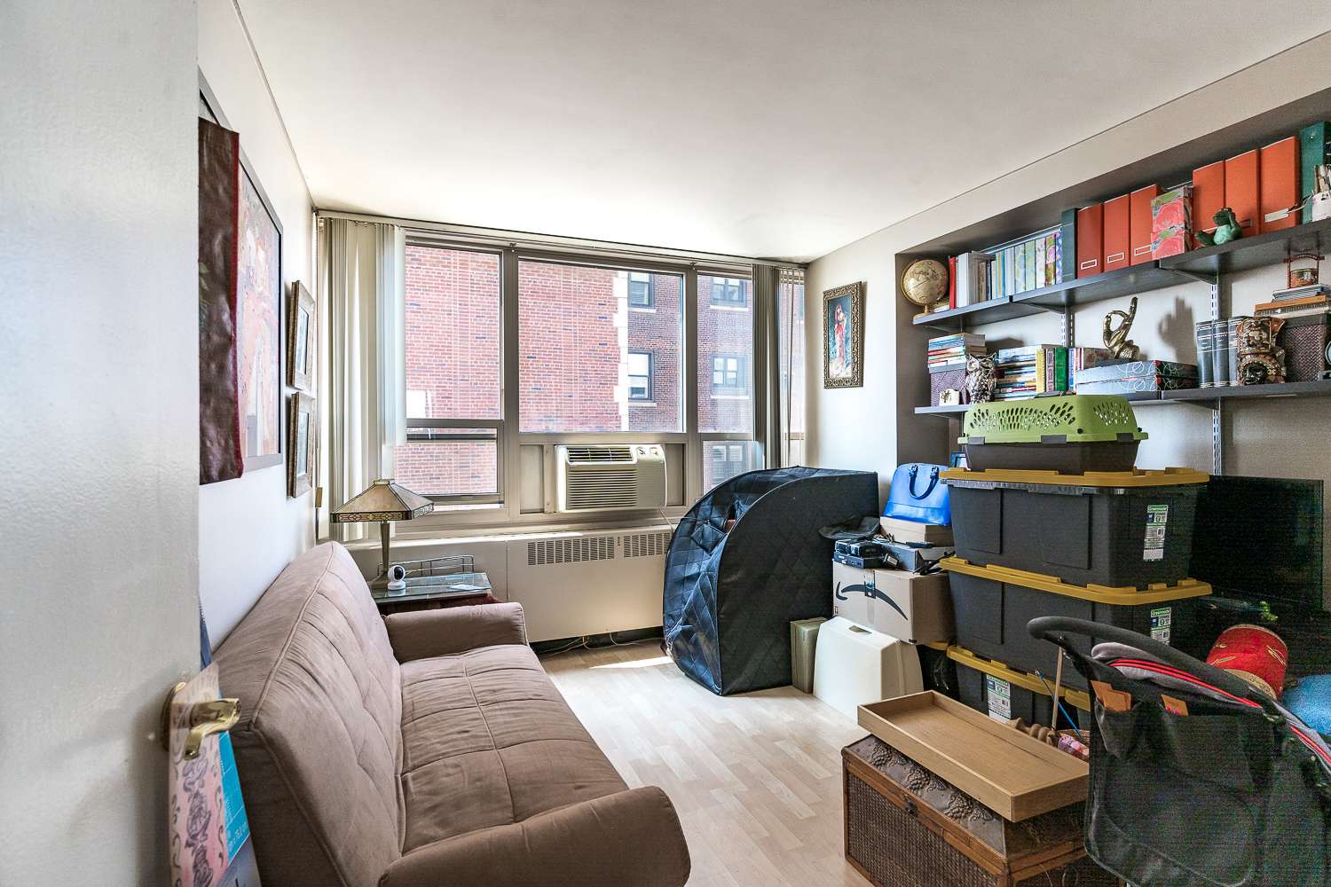 Chicago, IL 60613,3950 N Lake Shore DR #1530
