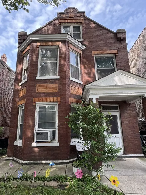 3204 S Harding AVE, Chicago, IL 60623