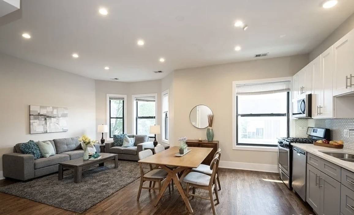 Chicago, IL 60613,4339 N Hazel ST #1